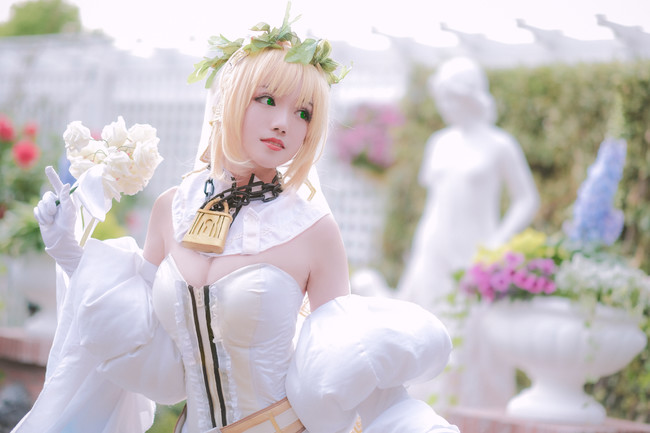 开云体育官网:暖暖的前后辈情谊:苏志燮为俞承豪新剧应援送餐车(图4) 开云入口